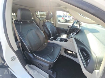 2023 Chrysler Pacifica Limited 121.6" WB - miniatura 8