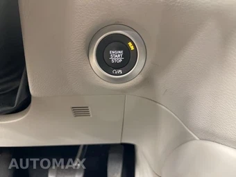2023 Chrysler Pacifica Limited 121.6" WB - miniatura 16