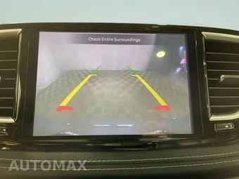 2023 Chrysler Pacifica Limited 121.6" WB - miniatura 17