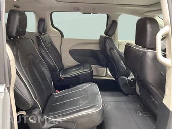 2023 Chrysler Pacifica Limited 121.6" WB - miniatura 31