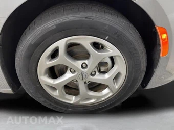 2023 Chrysler Pacifica Limited 121.6" WB - miniatura 38