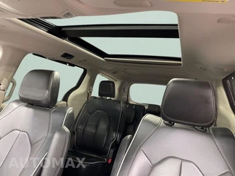 2023 Chrysler Pacifica Limited 121.6" WB - miniatura 9