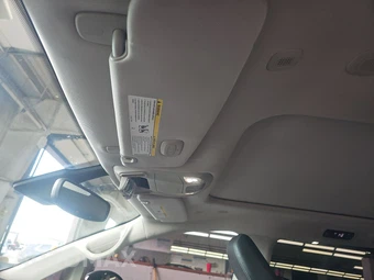 2023 Chrysler Pacifica Limited 121.6" WB - miniatura 21
