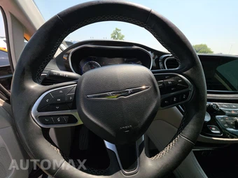 2023 Chrysler Pacifica Limited 121.6" WB - miniatura 10