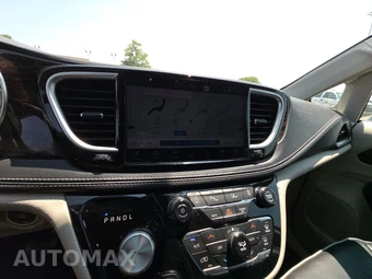 2023 Chrysler Pacifica Limited 121.6" WB - miniatura 11
