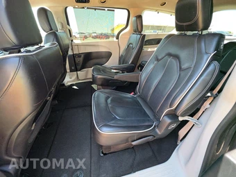 2023 Chrysler Pacifica Limited 121.6" WB - miniatura 13