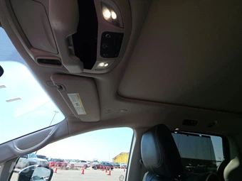 2023 Chrysler Pacifica Limited 121.6" WB - miniatura 23
