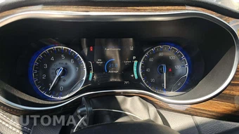 2023 Chrysler Pacifica Limited 121.6" WB - miniatura 24
