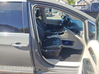 2023 Chrysler Pacifica Limited 121.6" WB - miniatura 20