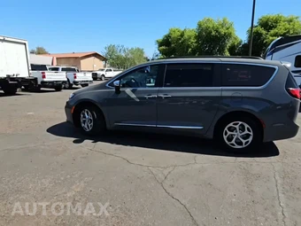 2023 Chrysler Pacifica Limited 121.6" WB - miniatura 3
