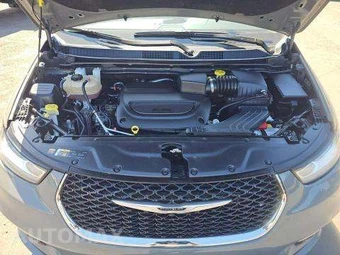 2023 Chrysler Pacifica Limited 121.6" WB - miniatura 30