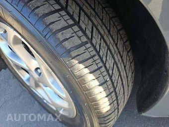2023 Chrysler Pacifica Limited 121.6" WB - miniatura 32