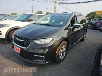 2023 Chrysler Pacifica Limited 121.6" WB