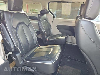 2023 Chrysler Pacifica Limited 121.6" WB - miniatura 17