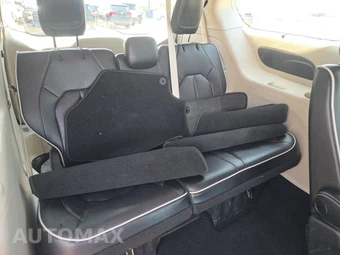 2023 Chrysler Pacifica Limited 121.6" WB - miniatura 14
