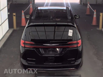 2023 Chrysler Pacifica Limited 121.6" WB - miniatura 5