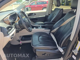 2023 Chrysler Pacifica Limited 121.6" WB - miniatura 7