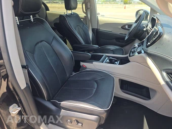 2023 Chrysler Pacifica Limited 121.6" WB - miniatura 8