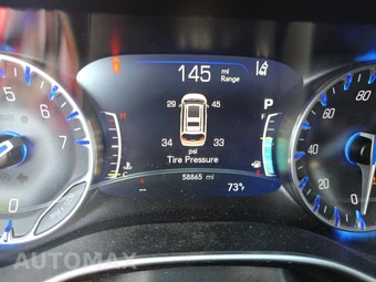 2023 Chrysler Pacifica Limited 121.6" WB - miniatura 12