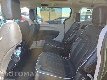 2023 Chrysler Pacifica Limited 121.6" WB - miniatura 13