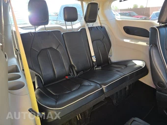 2023 Chrysler Pacifica Limited 121.6" WB - miniatura 14