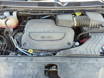 2023 Chrysler Pacifica Limited 121.6" WB - miniatura 16