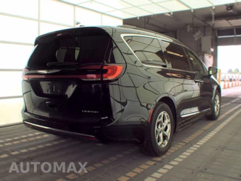 2023 Chrysler Pacifica Limited 121.6" WB - miniatura 4