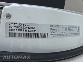 2023 Chrysler Pacifica Limited 121.6" WB - miniatura 15