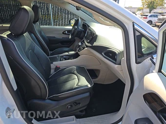 2023 Chrysler Pacifica Limited 121.6" WB - miniatura 8