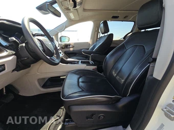2023 Chrysler Pacifica Limited 121.6" WB - miniatura 7