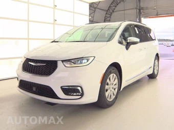 2023 Chrysler Pacifica Limited 121.6" WB