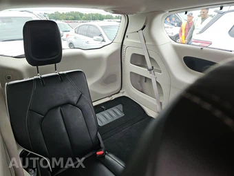 2023 Chrysler Pacifica Limited 121.6" WB - miniatura 14