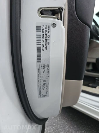 2023 Chrysler Pacifica Limited 121.6" WB - miniatura 15