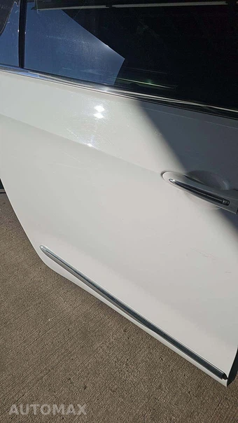 2023 Chrysler Pacifica Limited 121.6" WB - miniatura 30