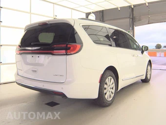 2023 Chrysler Pacifica Limited 121.6" WB - miniatura 4