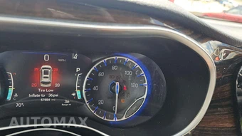 2023 Chrysler Pacifica Limited 121.6" WB - miniatura 29