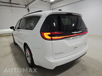 2023 Chrysler Pacifica Limited 121.6" WB - miniatura 6