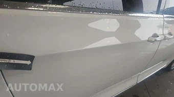 2023 Chrysler Pacifica Limited 121.6" WB - miniatura 22