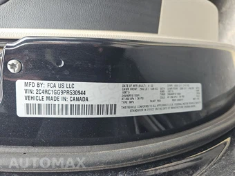 2023 Chrysler Pacifica Limited 121.6" WB - miniatura 15