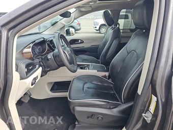 2023 Chrysler Pacifica Limited 121.6" WB - miniatura 7