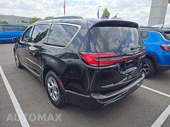 2023 Chrysler Pacifica Limited 121.6" WB - miniatura 2