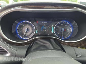 2023 Chrysler Pacifica Limited 121.6" WB - miniatura 9