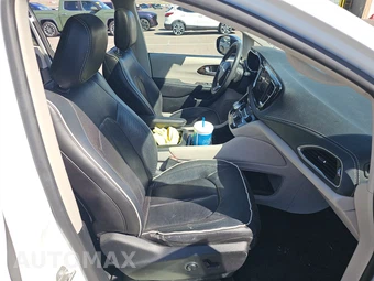 2023 Chrysler Pacifica Limited 121.6" WB - miniatura 8