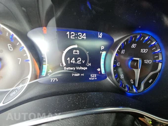 2023 Chrysler Pacifica Limited 121.6" WB - miniatura 12