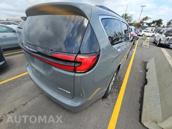 2023 Chrysler Pacifica Limited 121.6" WB - miniatura 4