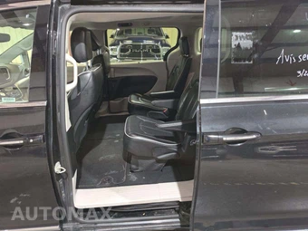 2023 Chrysler Pacifica Limited 121.6" WB - miniatura 13