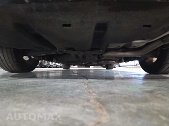 2023 Chrysler Pacifica Limited 121.6" WB - miniatura 16