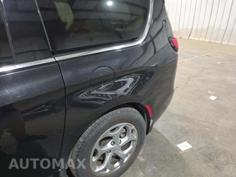 2023 Chrysler Pacifica Limited 121.6" WB - miniatura 27