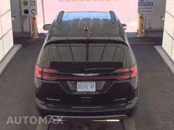 2023 Chrysler Pacifica Limited 121.6" WB - miniatura 5