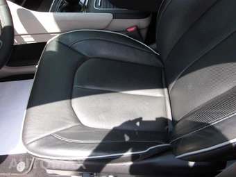 2023 Chrysler Pacifica Limited 121.6" WB - miniatura 36